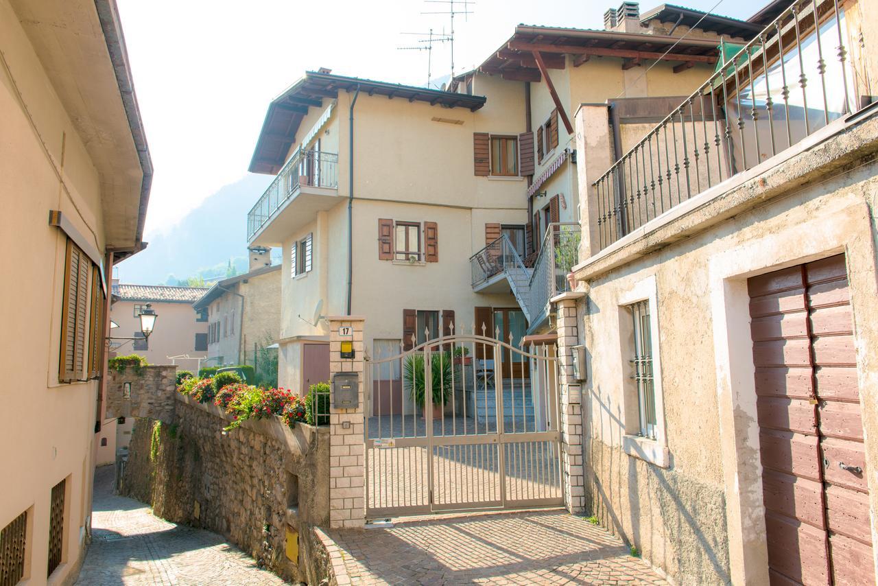 Casa Del Borgo Vesio Leilighet Tremosine Eksteriør bilde